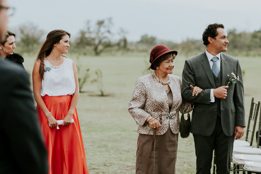 Alternative Destination Wedding Photographer, Villa de Leyva Fotografo de Matrimonios