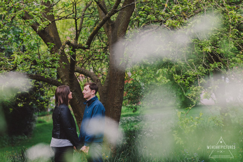 Vicky+Dan-Fulham-Palace-eshoot_weheartpictures-4