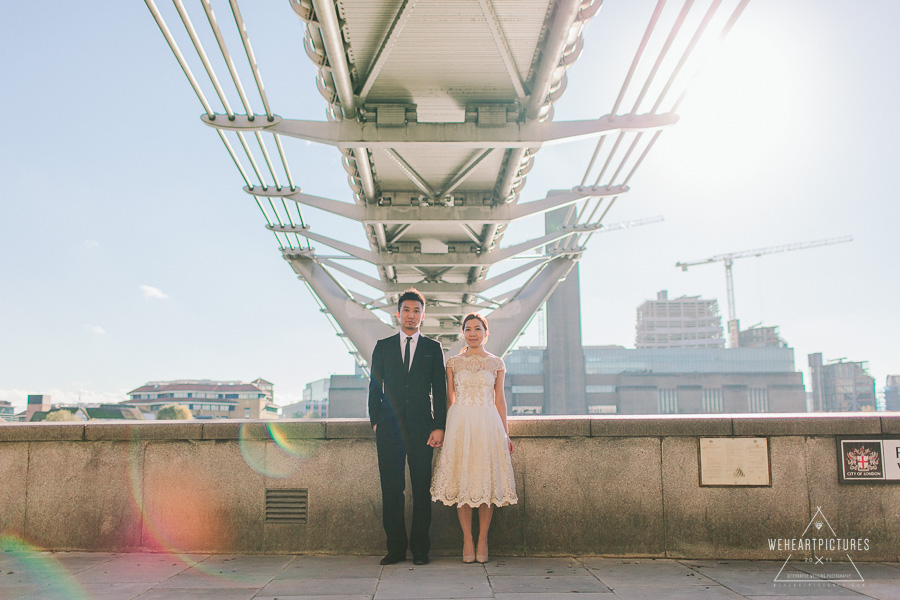 London St Paul, Millenium Bridge, Engagement Shoot, Creative Wedding Photographer