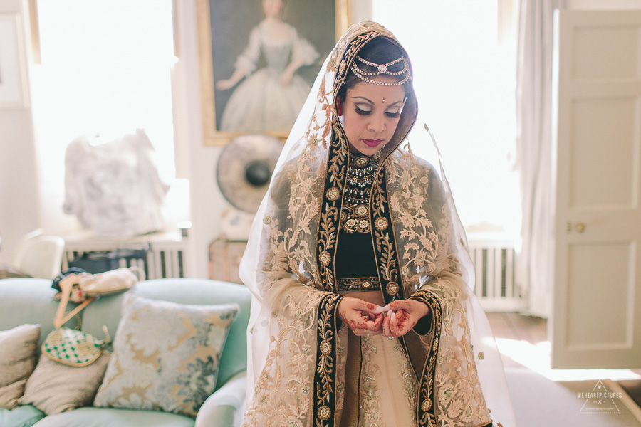 Aynhoe Park Hindu Wedding Photographer