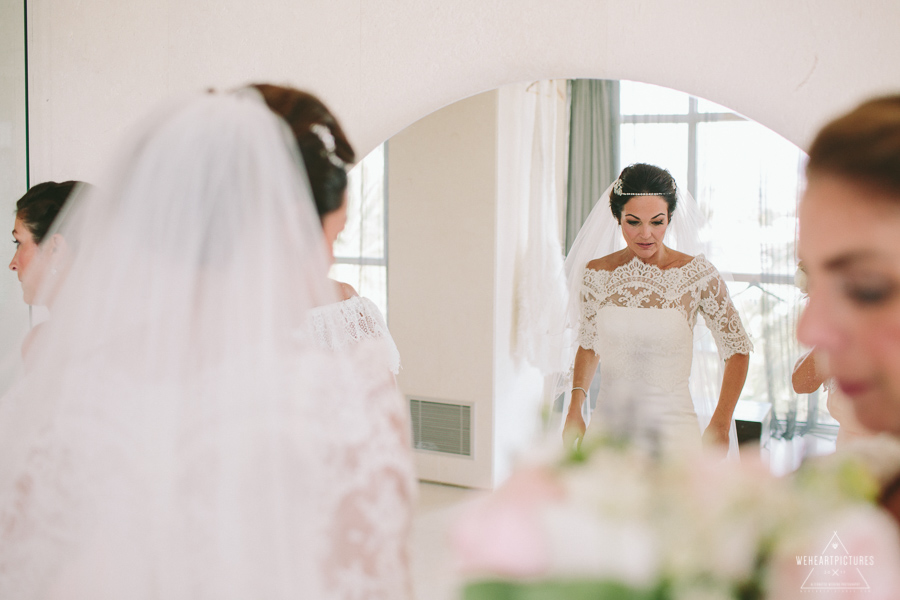 Bride Getting ready_Destination Wedding Photographer_London_Europe