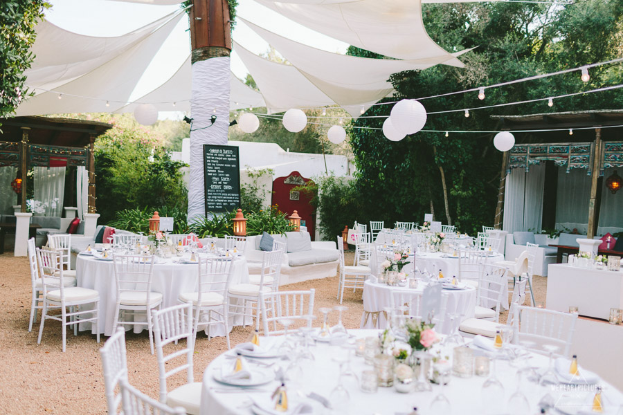 Ibiza Casa Colonial Wedding Santa Eulalia Church in Ibiza_Destination Wedding Photographer_London_Europe