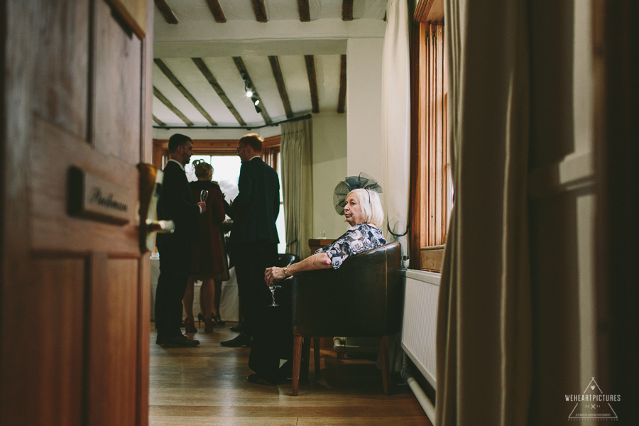 Tewinbury Farm wedding Photography_Jodie_Alex0021