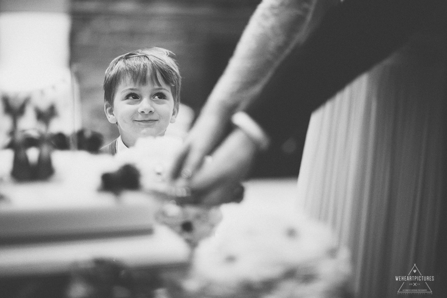 Tewinbury Farm wedding Photography_Jodie_Alex0047