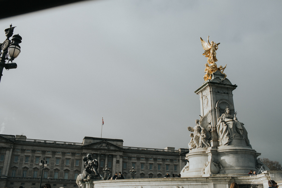 Chelsea_Town_Hall_Alternative_Wedding_Photography_London_UK