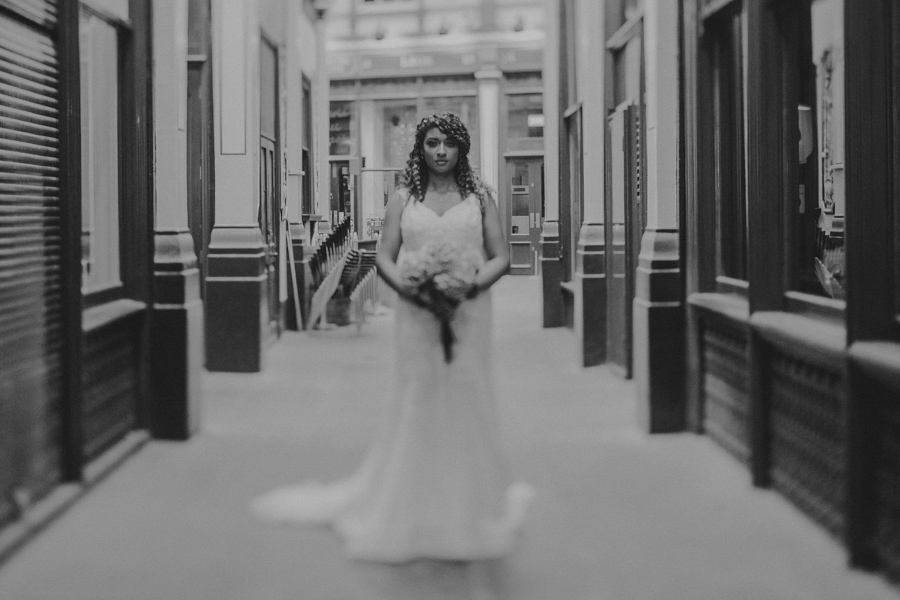all-souls-church-langham-place-the-happenstance-alternative-wedding-photography