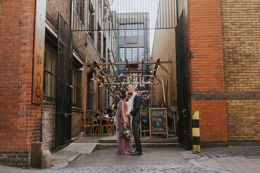 london-tanner-warehouse-hindu-alternative-wedding-photography