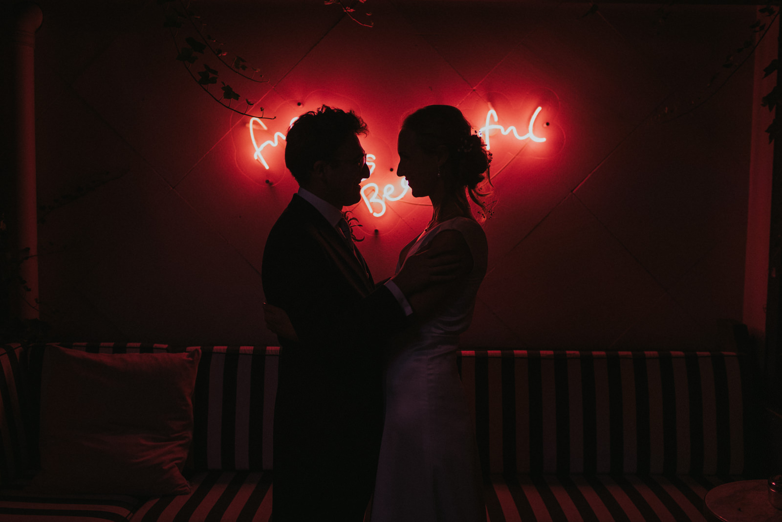 West London Synagogue and The Groucho Club Wedding Alternative Wedding Photographer We Heart Pictures