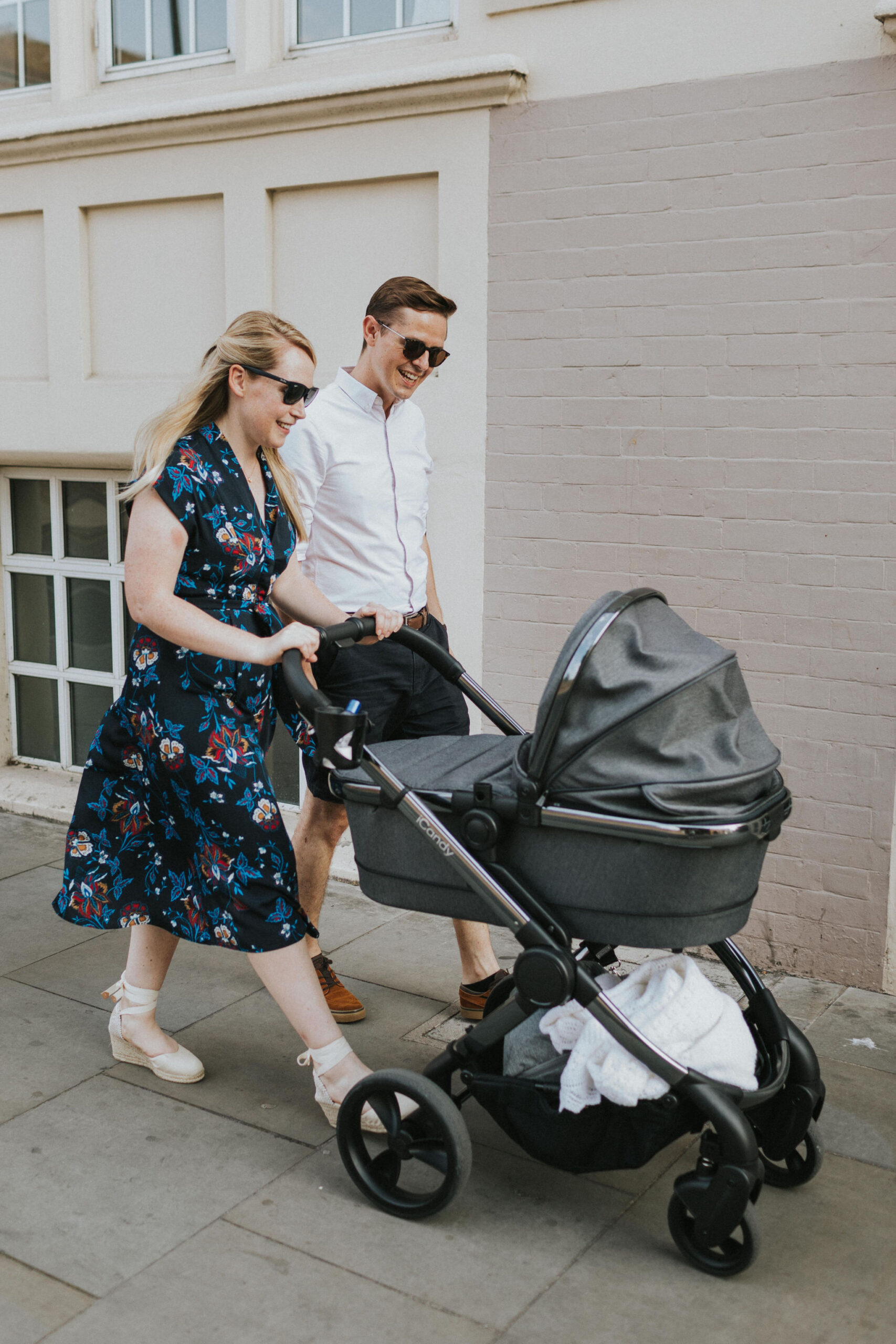 London Alternative Wedding Photographer