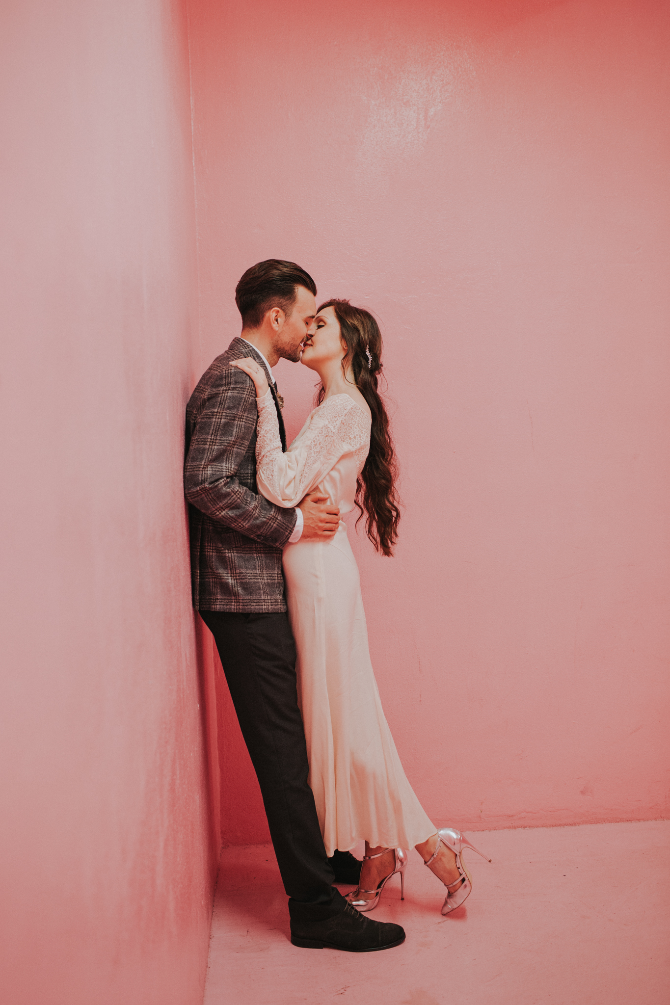 London Alternative Wedding Photographer
