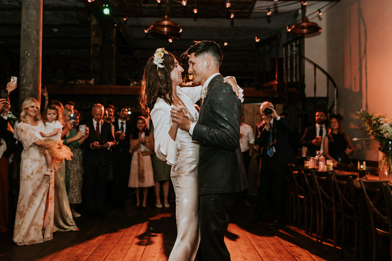 First Dance- Clapton Country Club Wedding Photographer_The Department of Life Wedding