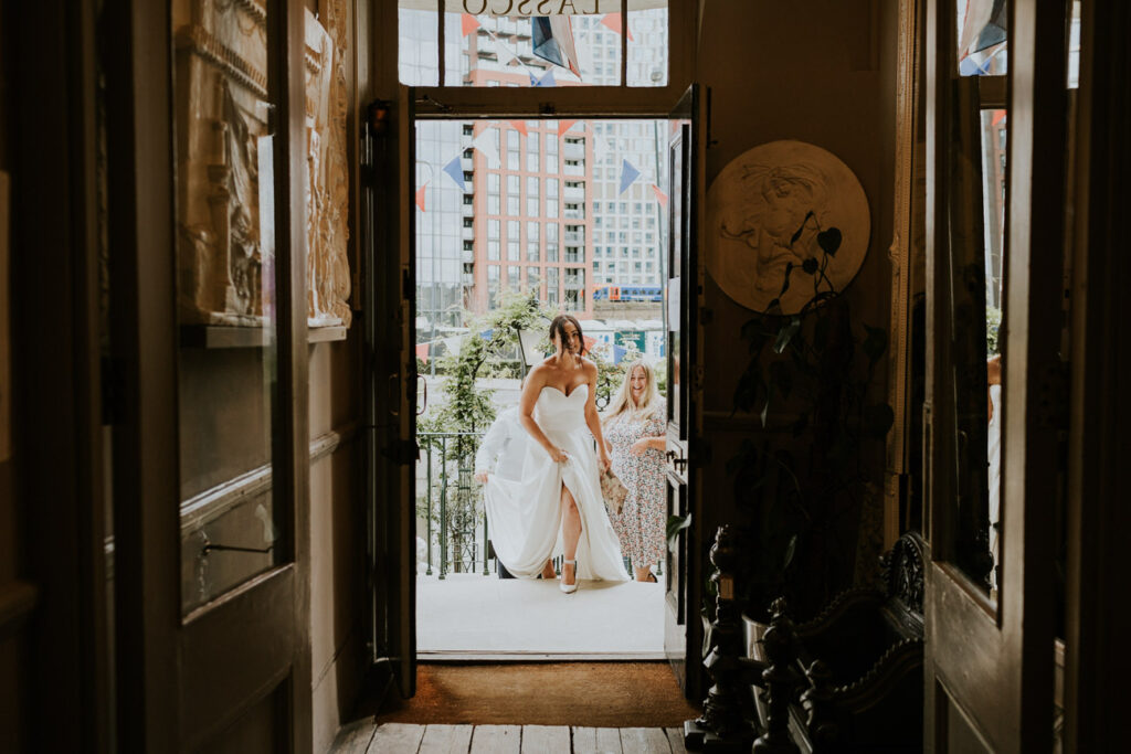 London Wedding at Brunswick House - Alternative Wedding Photography We Heart Pictures