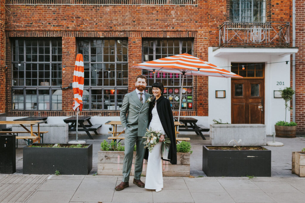 London Islington Town Hall and LARDO / Alternative Wedding Photographer / Hackney Canal Bride and Groom Portraits.